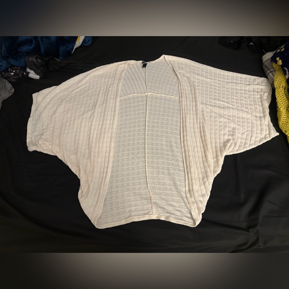 Women’s Daytrip Cream Open-Front textured cocoon  Sweater in size large/xl